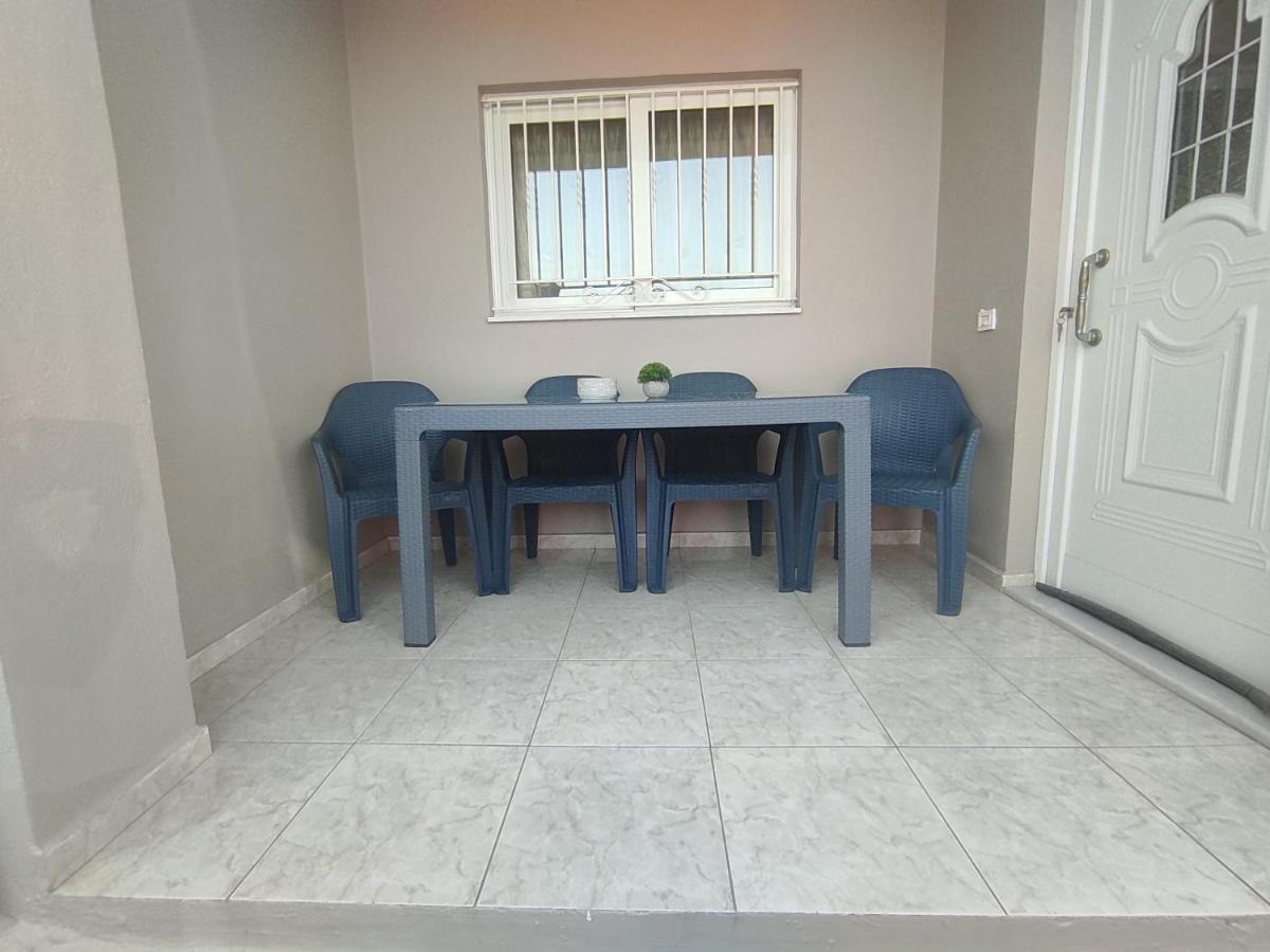 Nickthegreekapartment Galatás 外观 照片